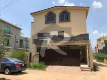 1 Kanal house for sale